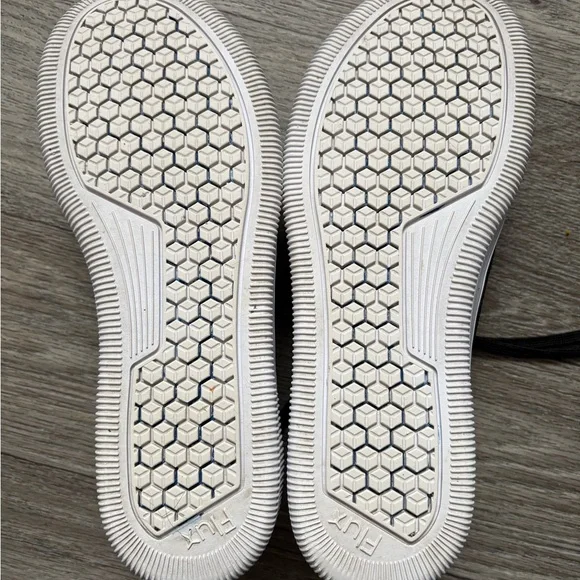 Flux Black Knit Sneakers | Women’s 9 | Comfort Shoes - Picture 5 of 7